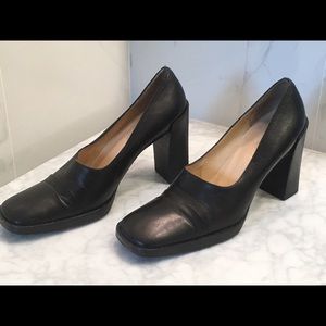 AUTHENTIC GUCCI CHUNKY HEEL LEATHER PUMPS EUC!